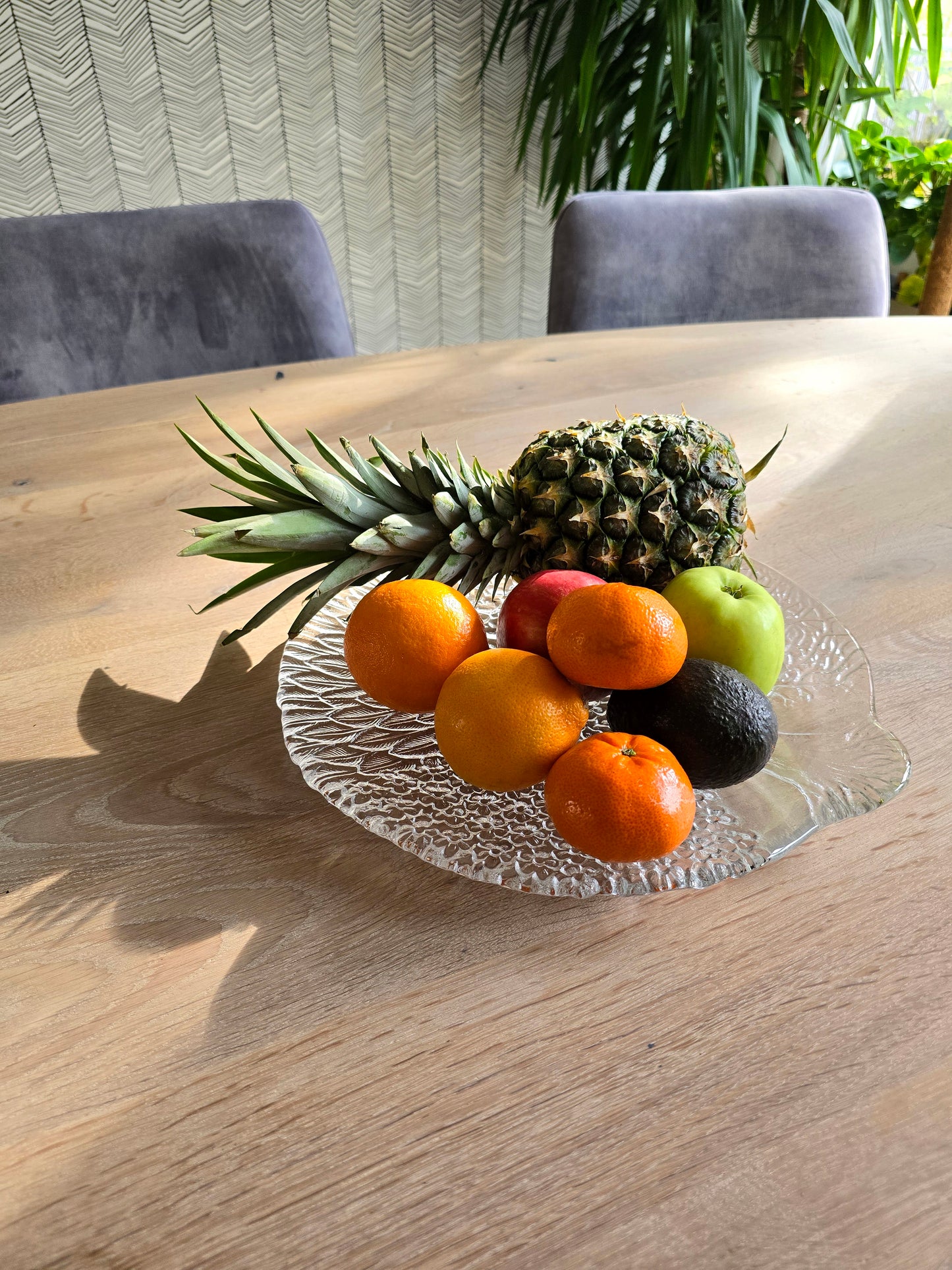 Fruitschaal met natuurreliëf